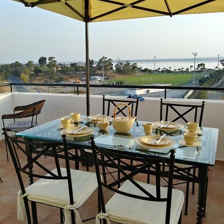 Must Stay - Sea & Salt Lake Panoramic View Apt Larnaca Luaran gambar