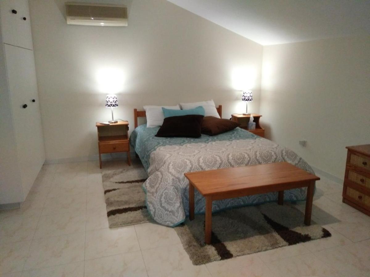 Must Stay - Sea & Salt Lake Panoramic View Apt Larnaca Luaran gambar